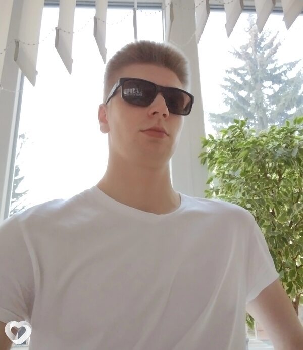 Василий, 20, Москве — анкета №452020