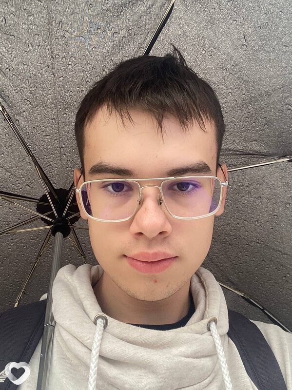Павел, 22, Москве — анкета №452350