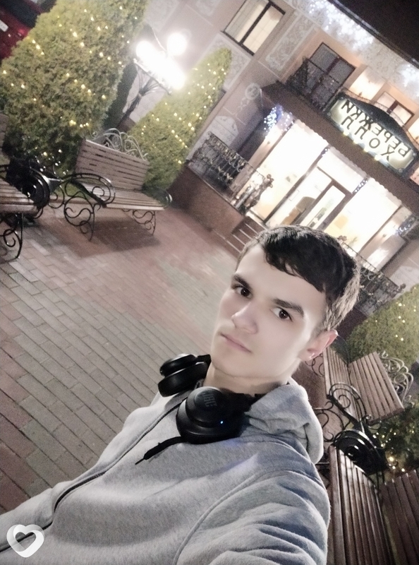 Иван, 27, Видном — анкета №452231