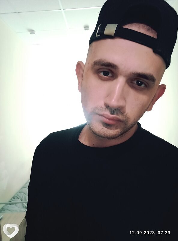 Анатолий, 27, Москве — анкета №452629