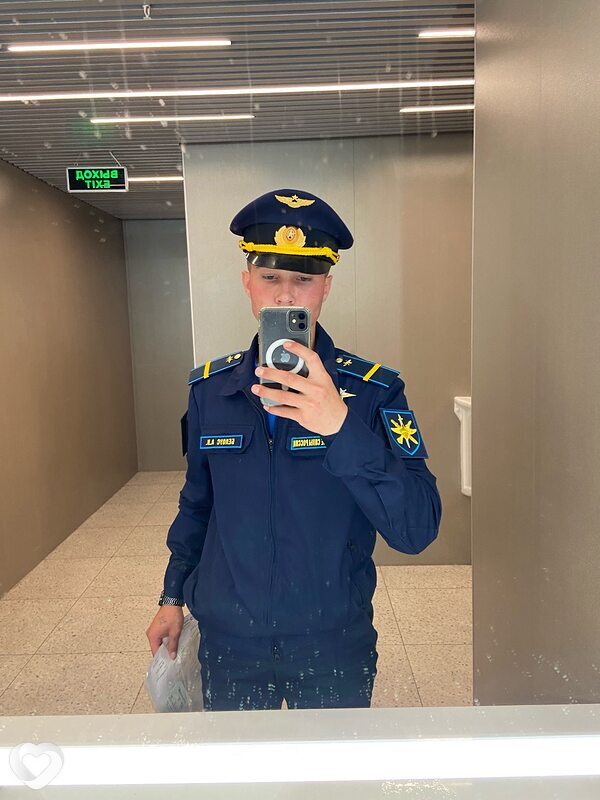 Александр, 22, Барнауле — анкета №452685