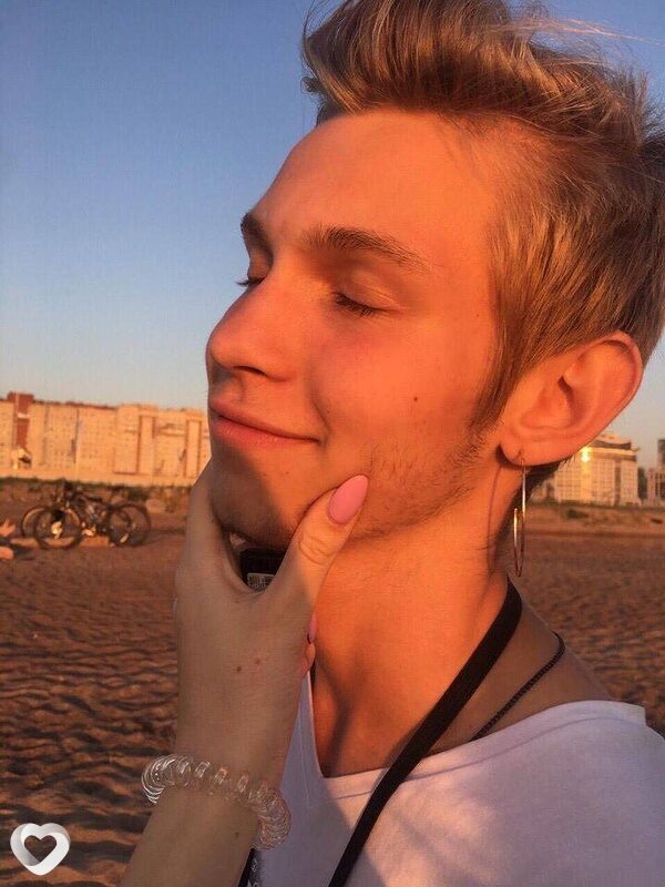 Илья, 23, Санкт-Петербурге — анкета №453707