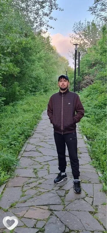 Абу, Москва