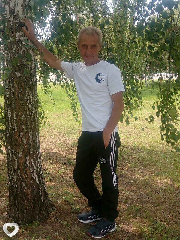 Виктор, Комарин