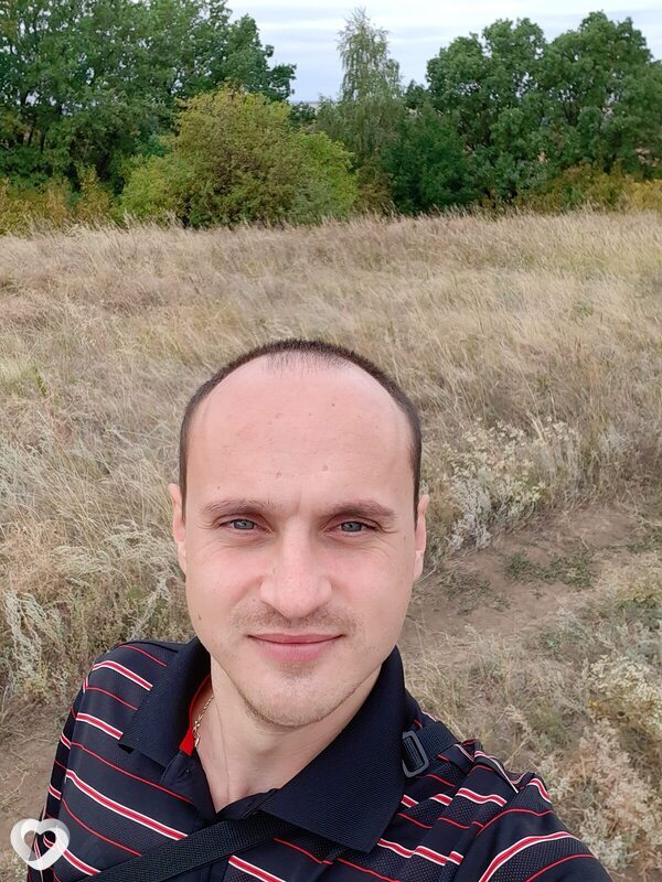 Иннокентий, 38, Саратове — анкета №458097