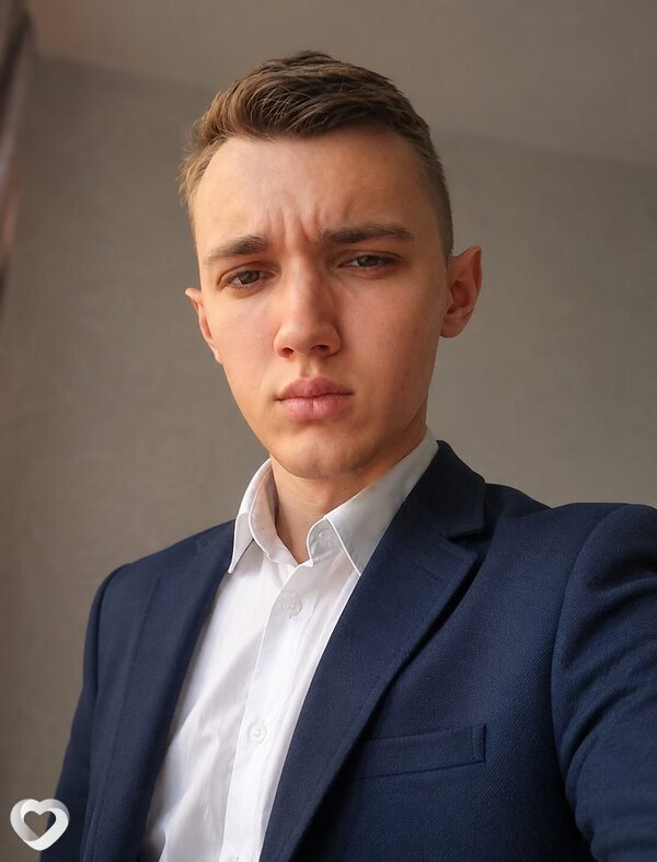 Антон, 24, Орёл — анкета №458720