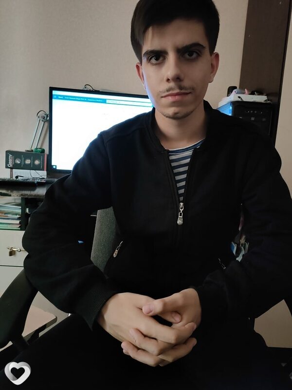 Максим, 23, Астане — анкета №458893