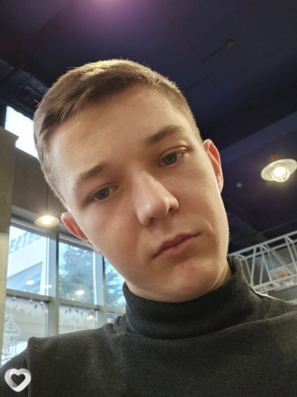 Кирилл, 24, Геленджике — анкета №459312