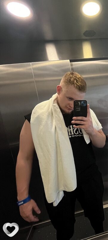 Анатолий, 29, Москве — анкета №460139