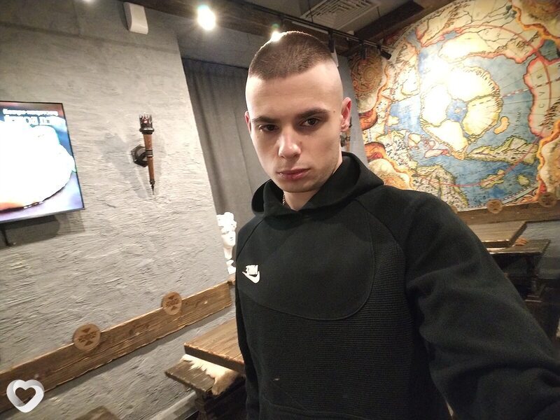 Никита, 22, Кировске — анкета №460409