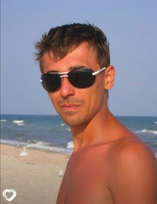 Олег, 37, Слуцке — анкета №460678