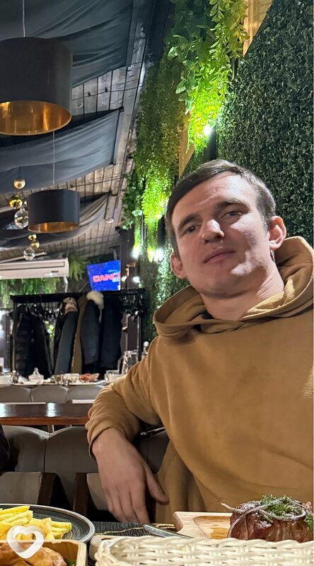 Максим, 29, Барановичах — анкета №460760