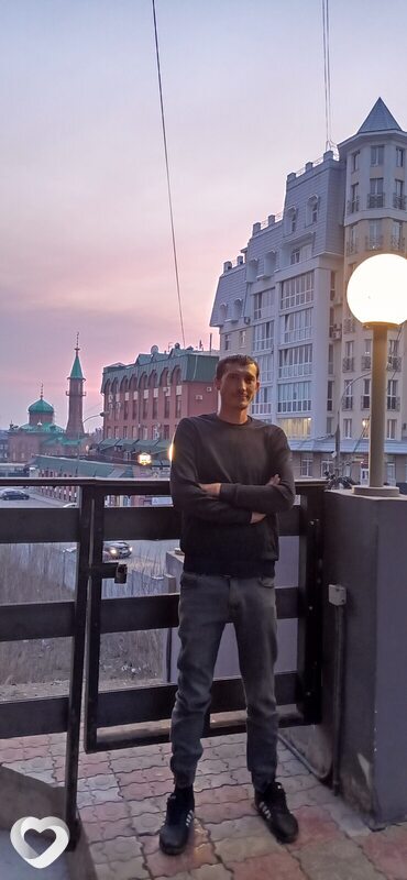 Олег, 38, Новокубанске — анкета №464155
