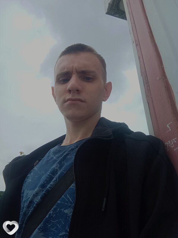 Даниил, 24, Хойниках — анкета №465623