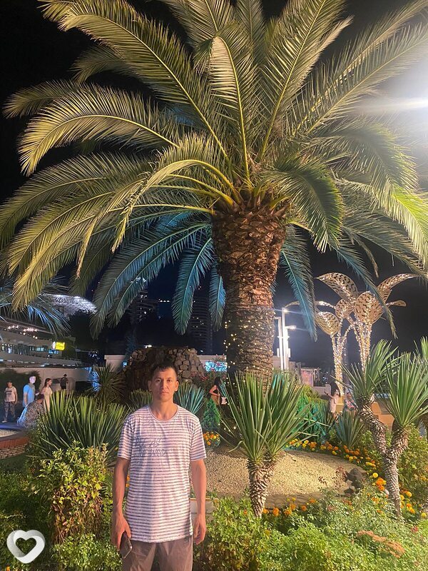 Rustam, 41, Екатеринбурге — анкета №466326