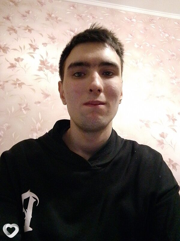 Максим, 22, Москве — анкета №468299