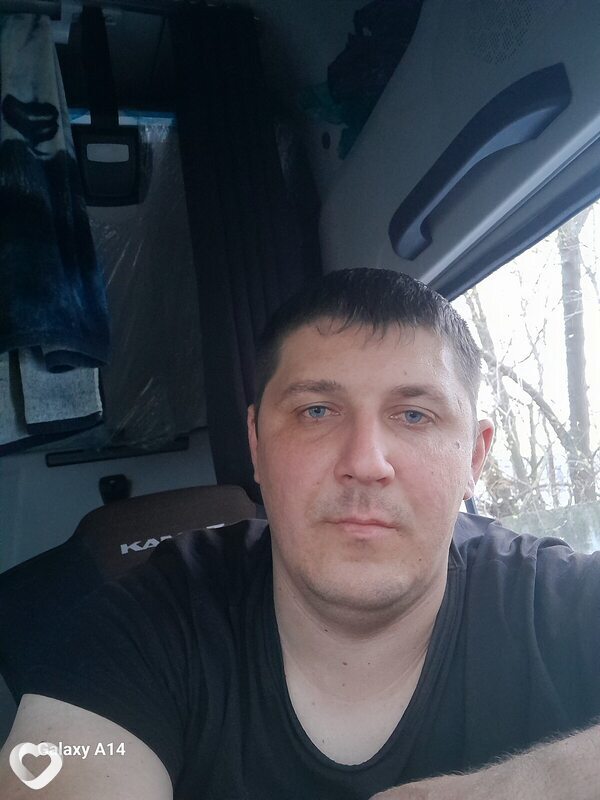 Серега К, 37, Саратове — анкета №468494