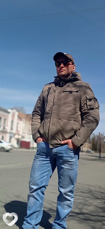 Артём, 39, Бийске — анкета №468884