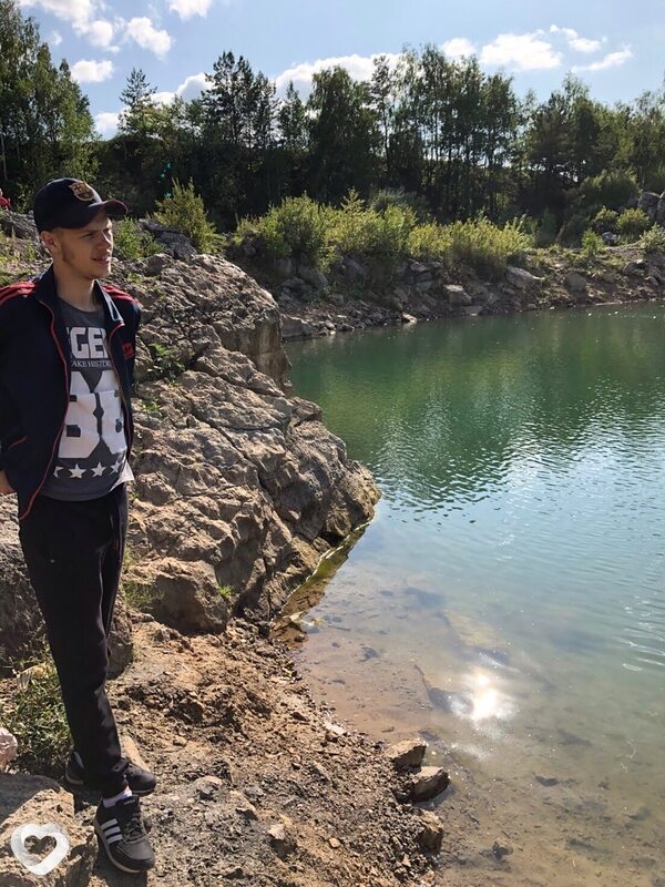 Александр, 28, Каменске-Уральском — анкета №468603