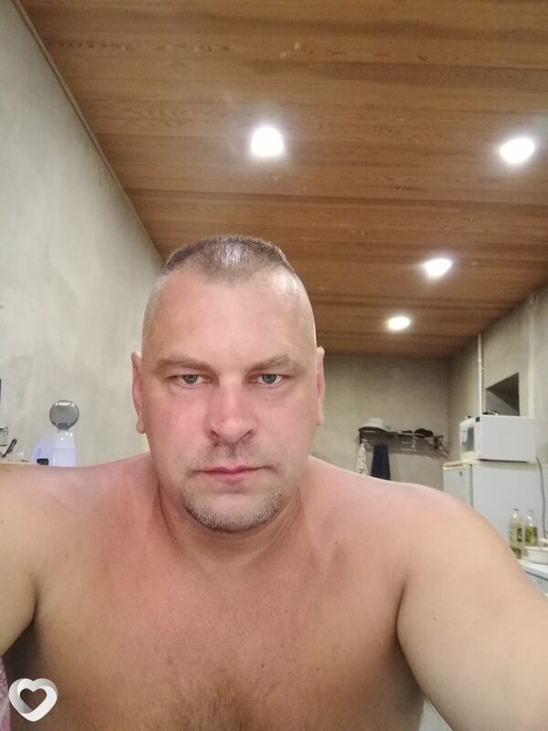 Виктор, 44, Саяногорске — анкета №468938