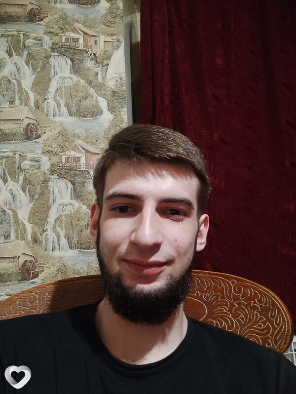 Максим, 25, Новочеркасске — анкета №469097