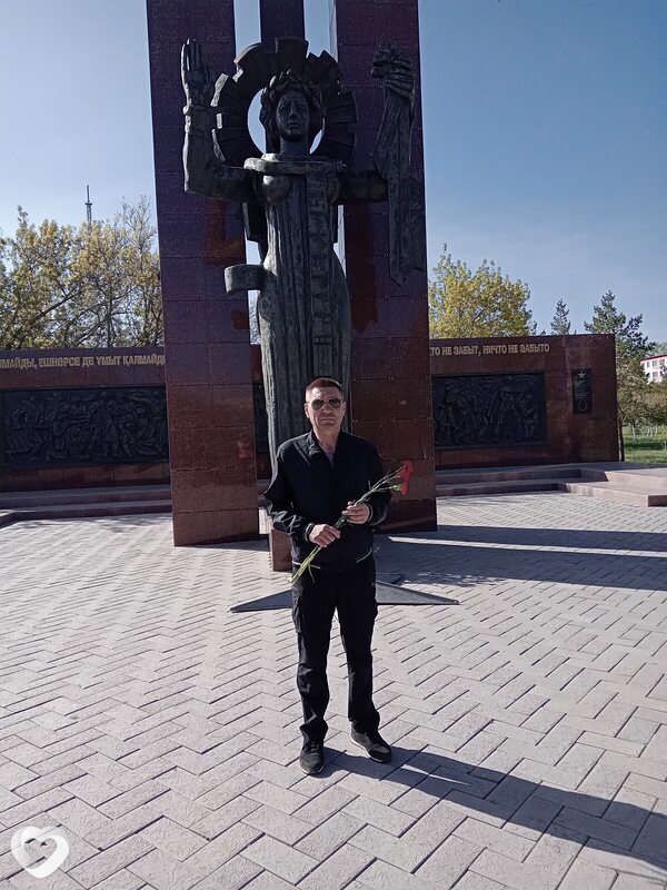 Олег, 58, Лисаковске — анкета №469600