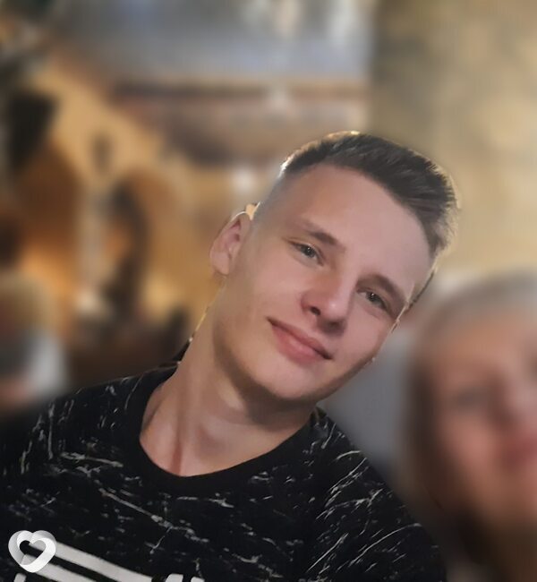 Артем, 22, Минске — анкета №469905