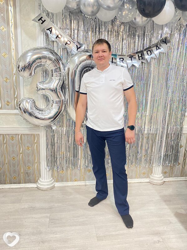 Олег, 34, Октябрьский (Башкортостан) — анкета №470778
