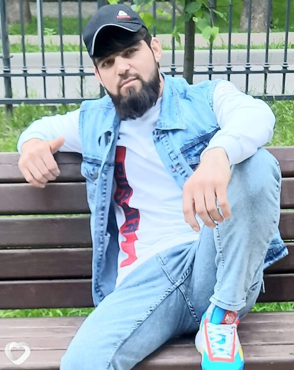 Камбаров, 21, Сургуте — анкета №471410