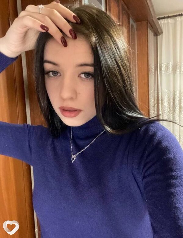 Катя, 20, Бобруйске — анкета №471084