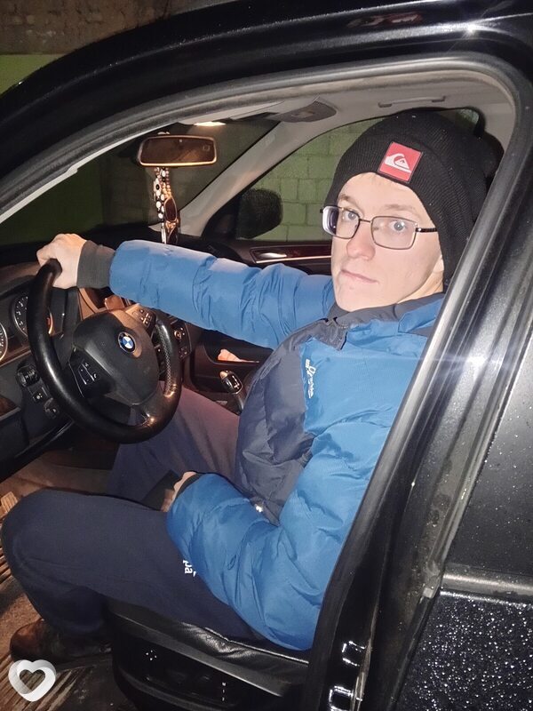 Антон, 22, Мозыре — анкета №471188