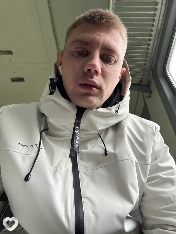 Артём, 28, Минске — анкета №471703