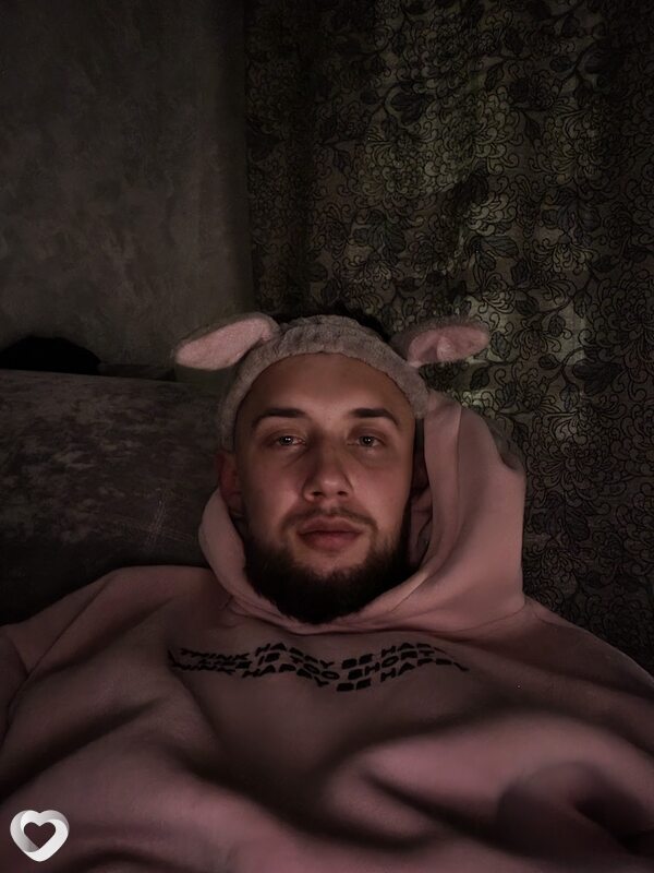Антон, 27, Бобруйске — анкета №473493