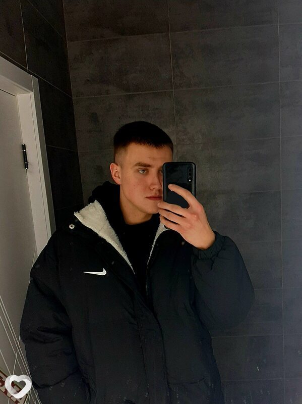 Максим, 25, Ярославле — анкета №473926