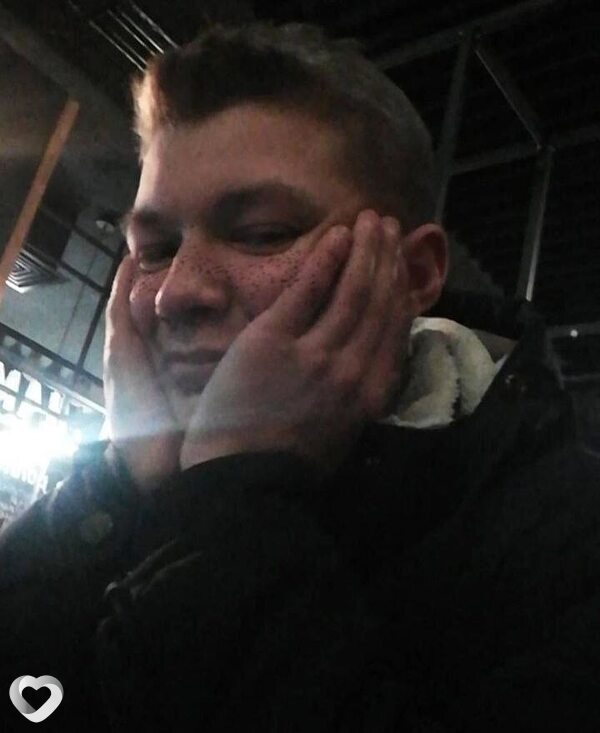 Артем, 26, Барановичах — анкета №474977