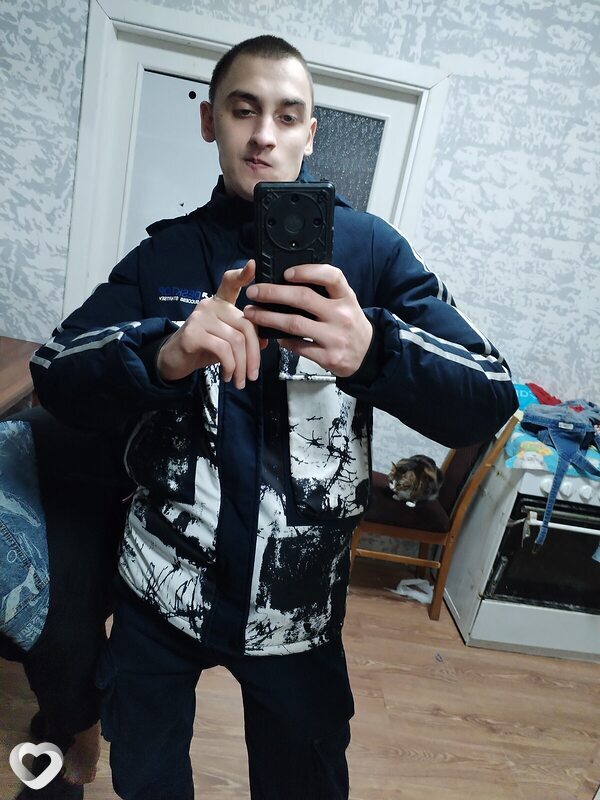 Александр, 27, Бобруйске — анкета №475155