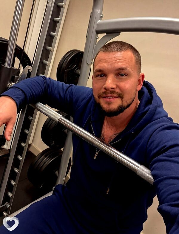 Александр, 35, Саратове — анкета №476338