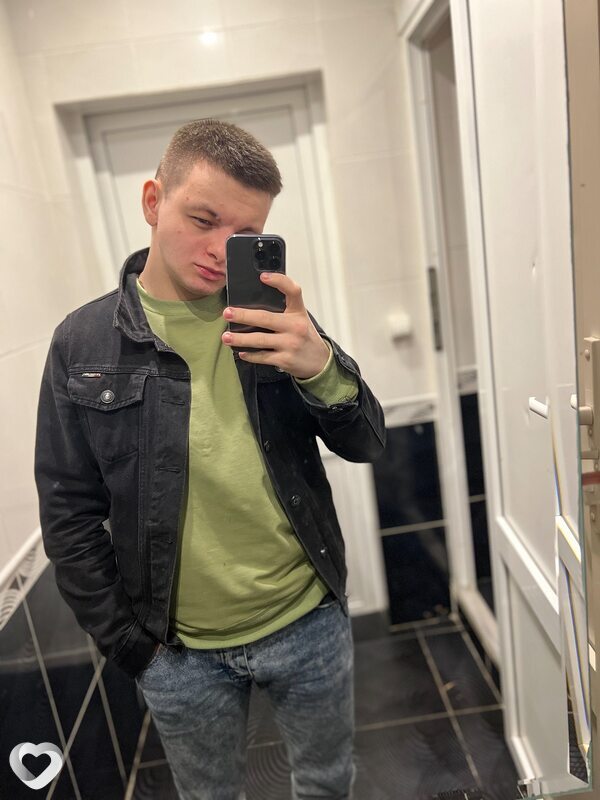 Кирилл, 23, Гомеле — анкета №476939