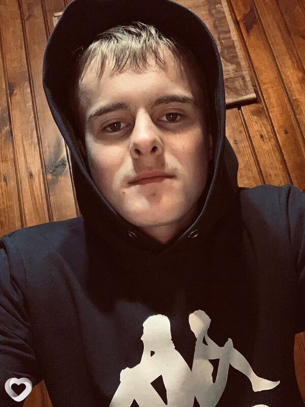 Дмитрий, 23, Омске — анкета №476895
