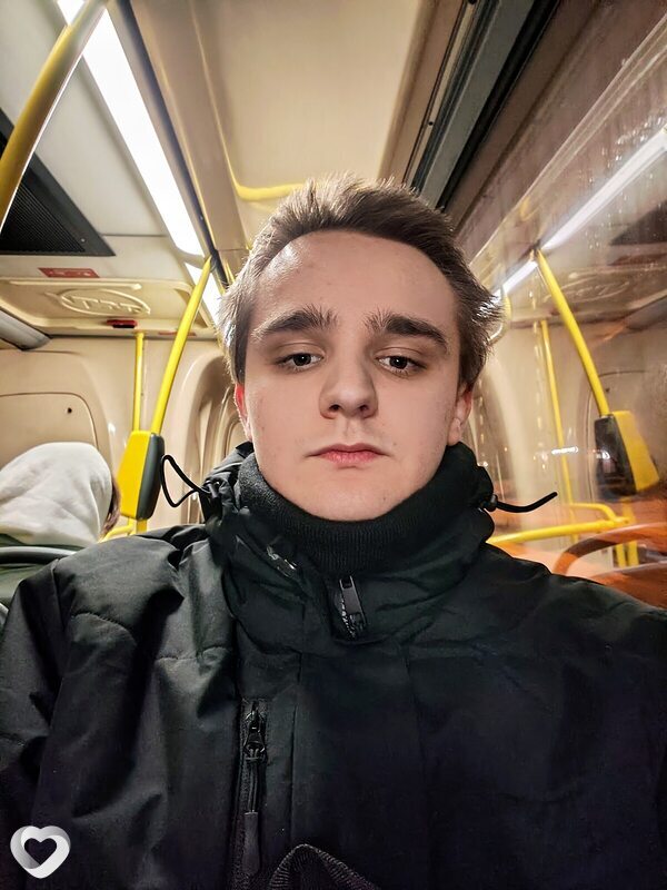 Илья, 22, Москве — анкета №477294