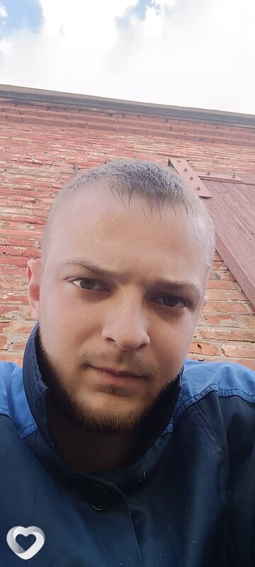 Евгений, 24, Бресте — анкета №477827
