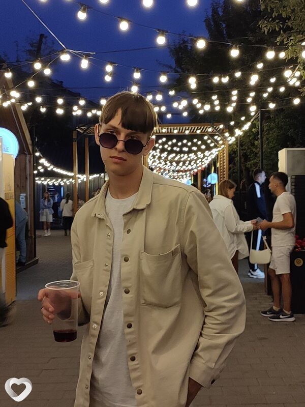 Влад, 22, Минске — анкета №477564