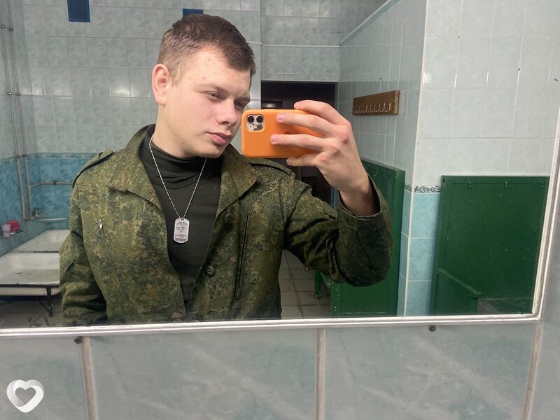Саша, 21, Жлобине — анкета №478120
