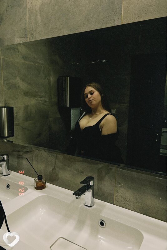Елена, 20, Уссурийске — анкета №479666