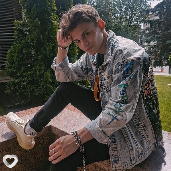Артём, 25, Минске — анкета №479908