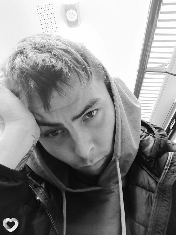 Артур, 26, Алейске — анкета №481334