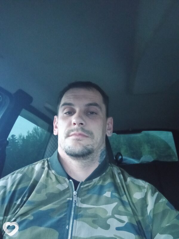 Miha, 37, Омске — анкета №483876