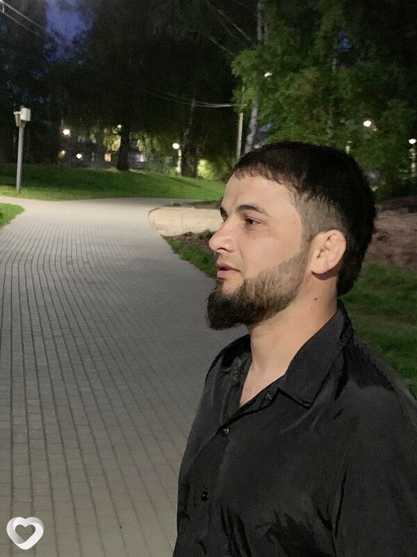 Алик, 22, Конакове — анкета №483818