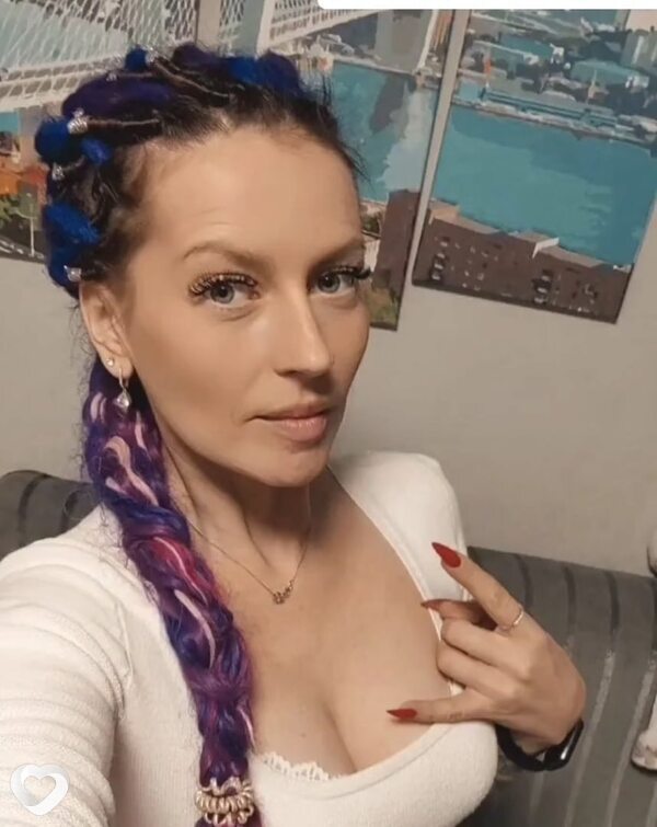 Викуся, 44, Артеме — анкета №485638