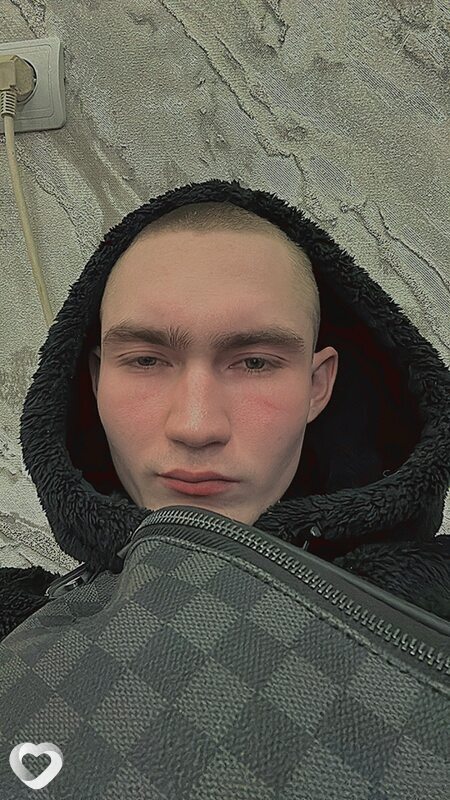 Рома, 22, Череповце — анкета №485837